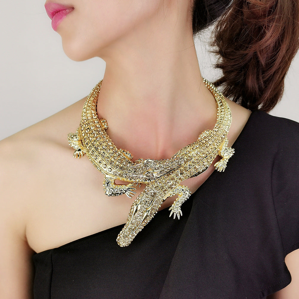 Exaggerated Fashion Double Crocodile Collar Necklace Female Personality Creative Crystal Clavicle Chain