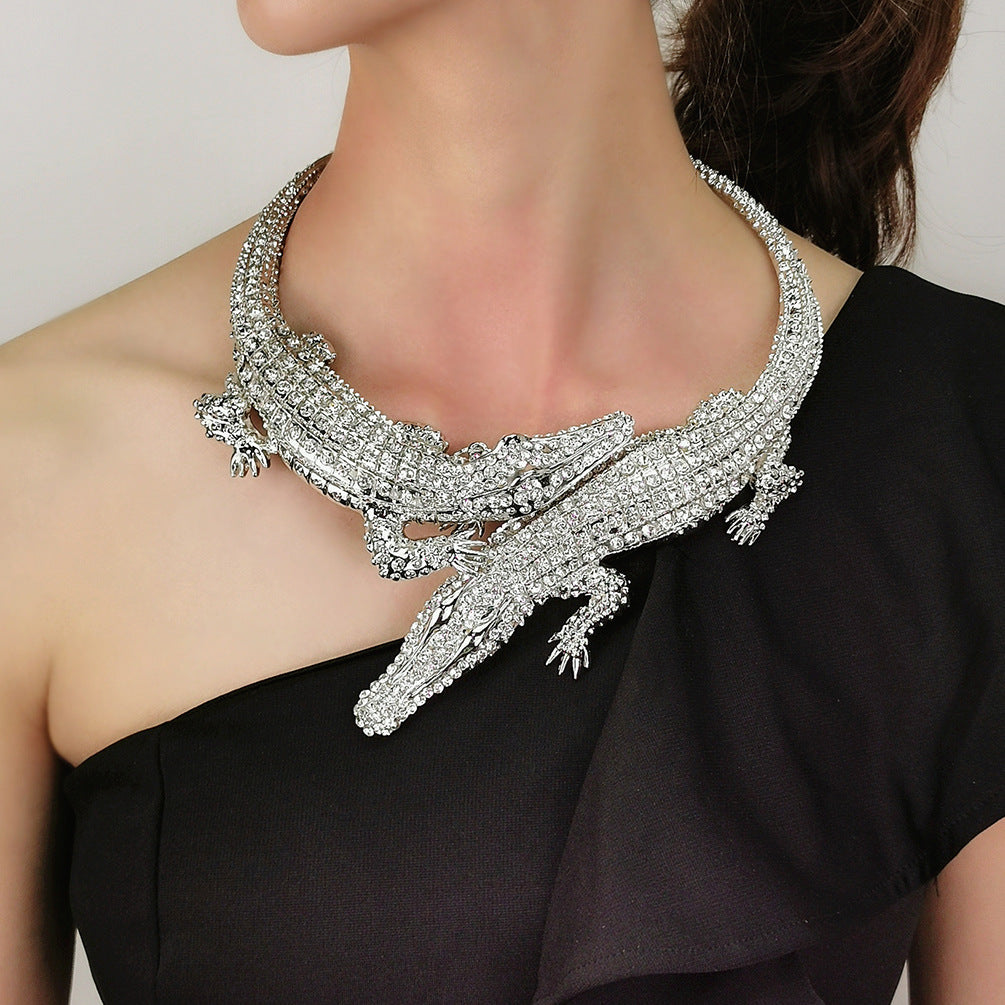 Exaggerated Fashion Double Crocodile Collar Necklace Female Personality Creative Crystal Clavicle Chain