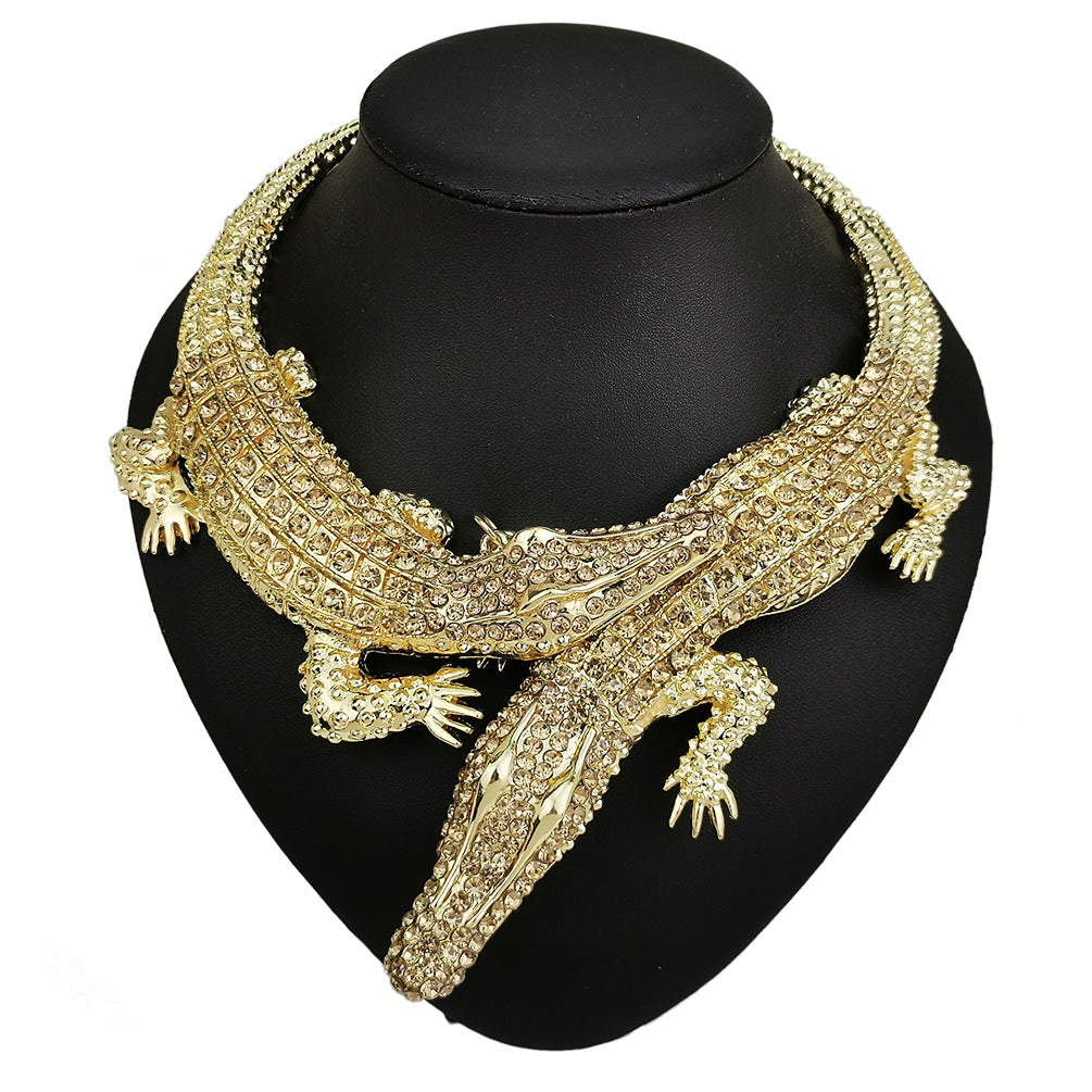 Exaggerated Fashion Double Crocodile Collar Necklace Female Personality Creative Crystal Clavicle Chain